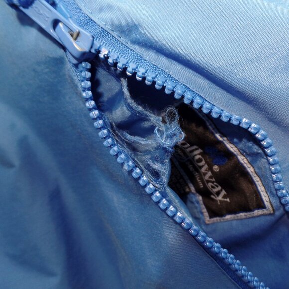 Ringling Bros..Barnum And Bailey Circus Nylon Revesable Vest - Picture 5 of 9